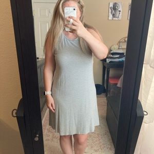 Hilary Radley gray white stripe dress tank M